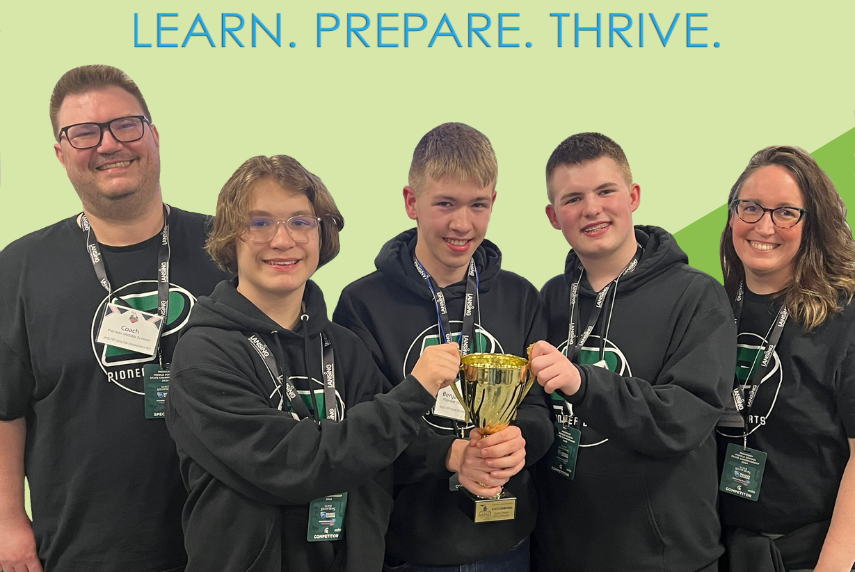 Pioneer Middle School E-Sports Team Soars at Competition